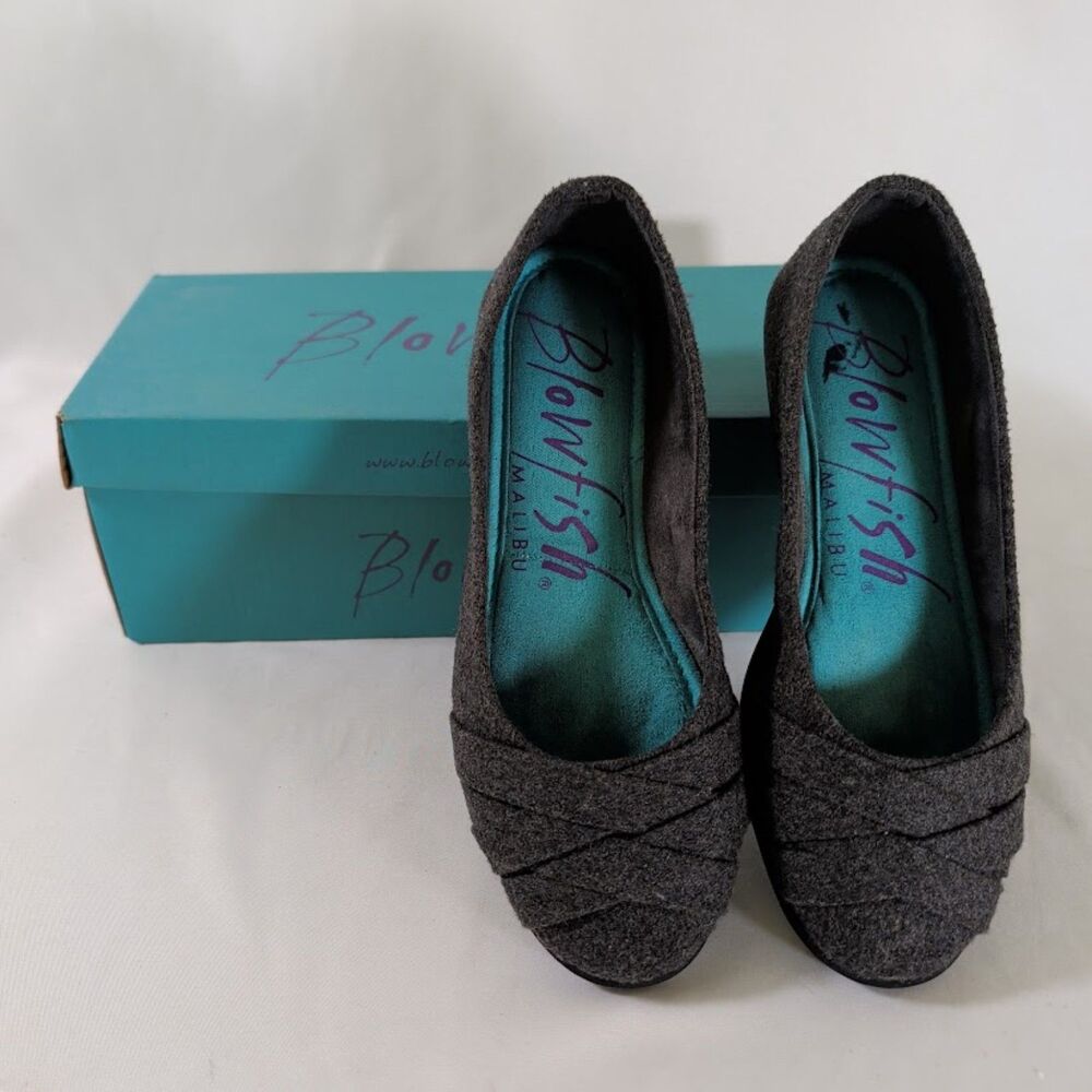Blowfish Malibu Women's Gray Ballet Flats Size 6 Slip On Shoes w Box